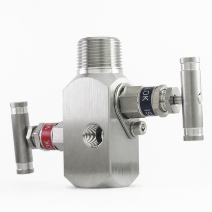 Manifold 2 vías de 3/4" Macho x 1/2" Hembra roscada NPT